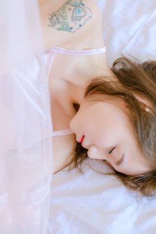 史上最弱的女奥特曼